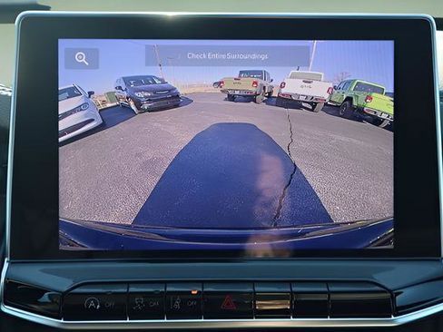 New 2026 Jeep Compass Latitude image 18