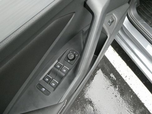 New 2025 Volkswagen Jetta Sport image 29