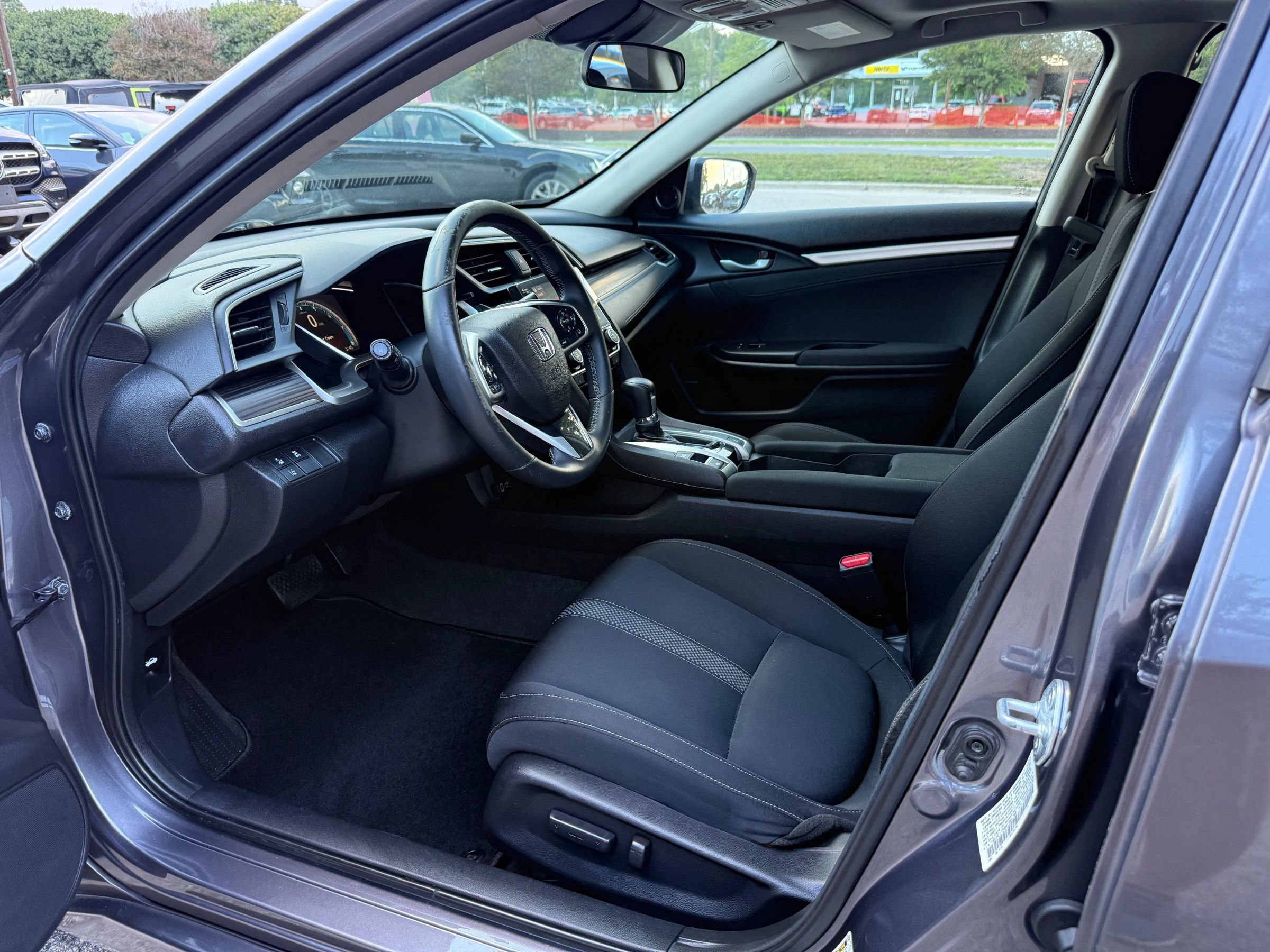 Used 2021 Honda Civic EX image 9