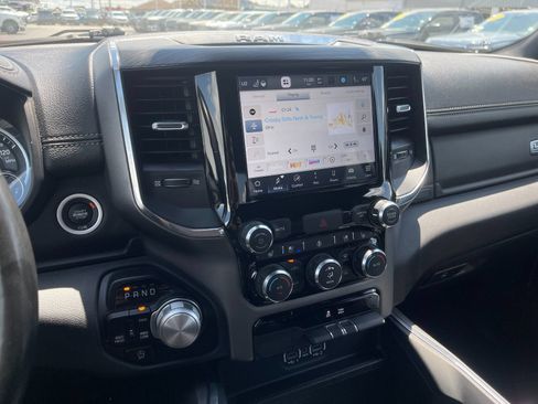 Used 2024 RAM 1500 Laramie AWD/4WD image 19