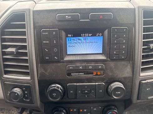 Used 2022 Ford F250 XL w/ Power Equipment Group image 14