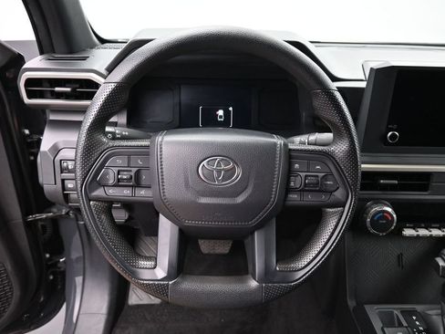 Certified 2024 Toyota Tacoma SR w/ SR Upgrade Package AWD/4WD image 17