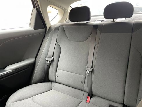 Used 2025 Kia K4 LXS image 38