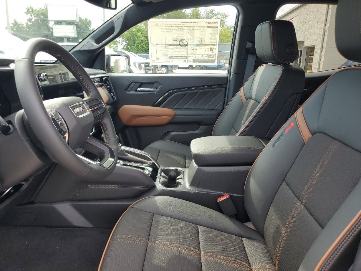 New 2026 GMC Canyon AT4 AWD/4WD image 19