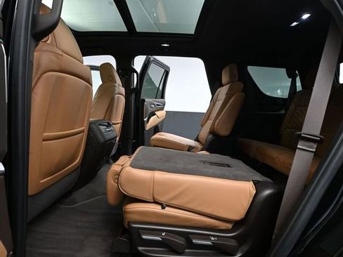 Used 2023 Cadillac Escalade Sport w/ Touring Package AWD/4WD image 46