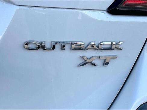 Used 2020 Subaru Outback Limited XT image 11