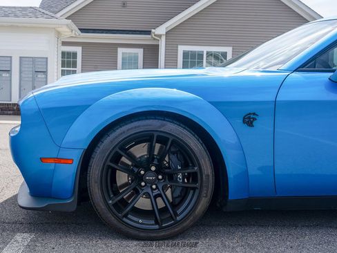 Used 2023 Dodge Challenger SRT Hellcat image 4