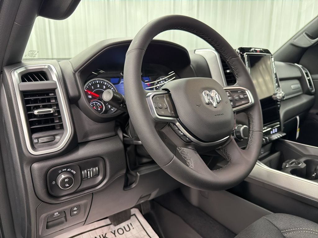 New 2026 RAM 1500 Big Horn AWD/4WD image 15