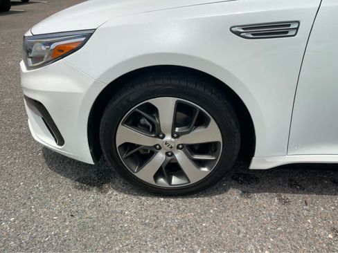 Used 2020 Kia Optima S FWD image 9