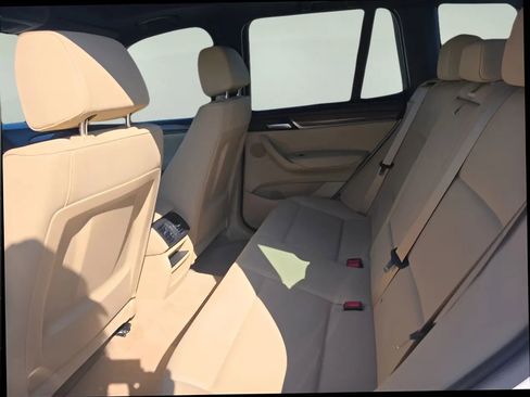 Used 2017 BMW X3 xDrive28i image 12