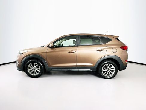Used 2016 Hyundai Tucson SE image 4