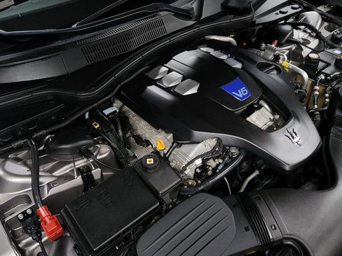 Used 2015 Maserati Quattroporte S Q4 image 63