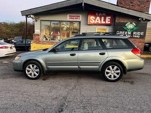 Used 2009 Subaru Outback 2.5i Special Edition image 2