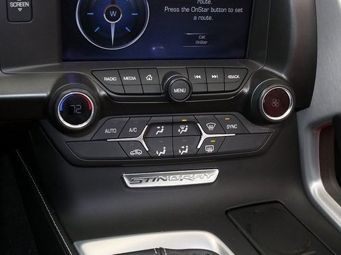 Used 2019 Chevrolet Corvette Stingray Coupe image 18