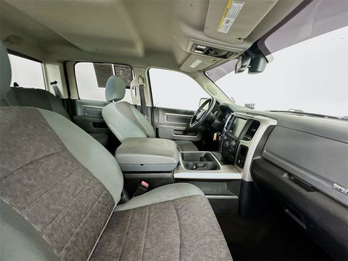 Used 2016 RAM 1500 Big Horn image 28