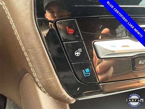 Used 2021 Ford Explorer King Ranch w/ Premium Technology Package image 17