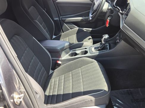 Certified 2023 Volkswagen Jetta Sport FWD image 16