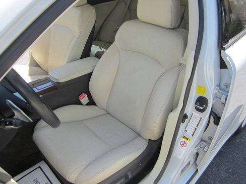 Used 2011 Lexus IS 250 w/ Premium Pkg Value Edition RWD image 23