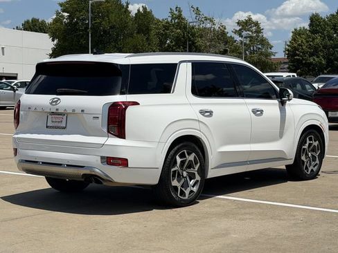 Used 2022 Hyundai Palisade Calligraphy w/ Cargo Package AWD/4WD image 2