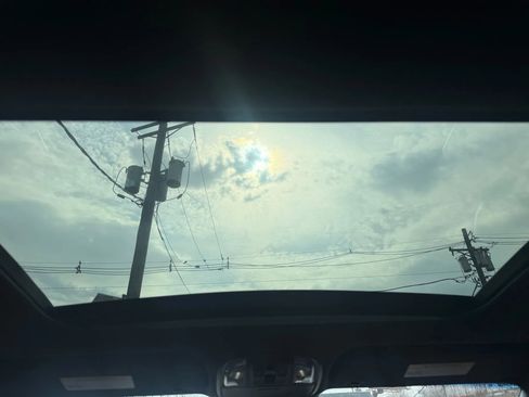 Used 2019 Kia Stinger GT2 image 28