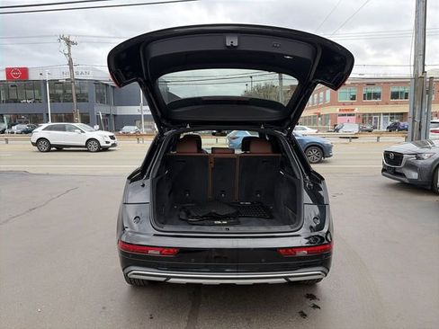 Used 2021 Audi Q5 2.0T Premium AWD/4WD image 23