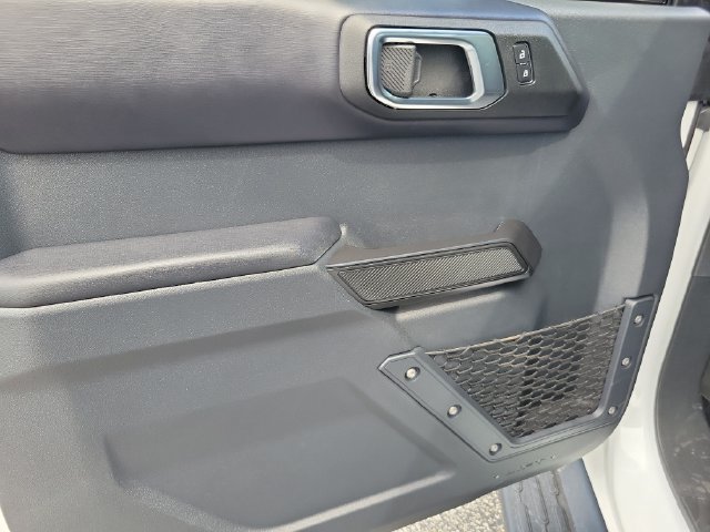 Certified 2025 Ford Bronco Outer Banks AWD/4WD image 16