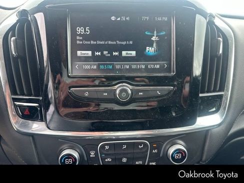 Used 2018 Chevrolet Traverse LT w/ LPO, Floor Liner Package FWD image 6