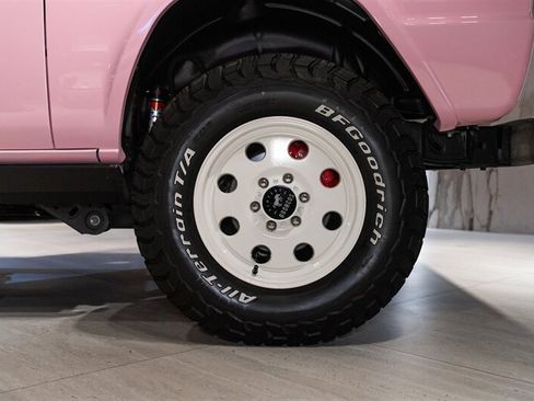 Used 2023 Ford Bronco 2-Door AWD/4WD image 31