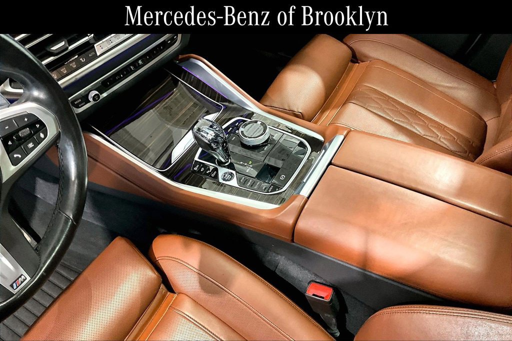 Used 2023 BMW X6 M50i w/ Executive Package AWD/4WD image 16