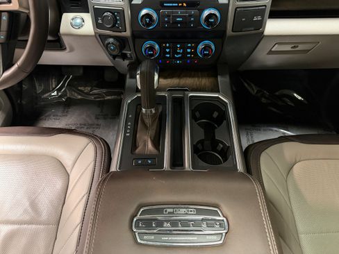 Certified 2019 Ford F150 Limited w/ Trailer Tow Package AWD/4WD image 34