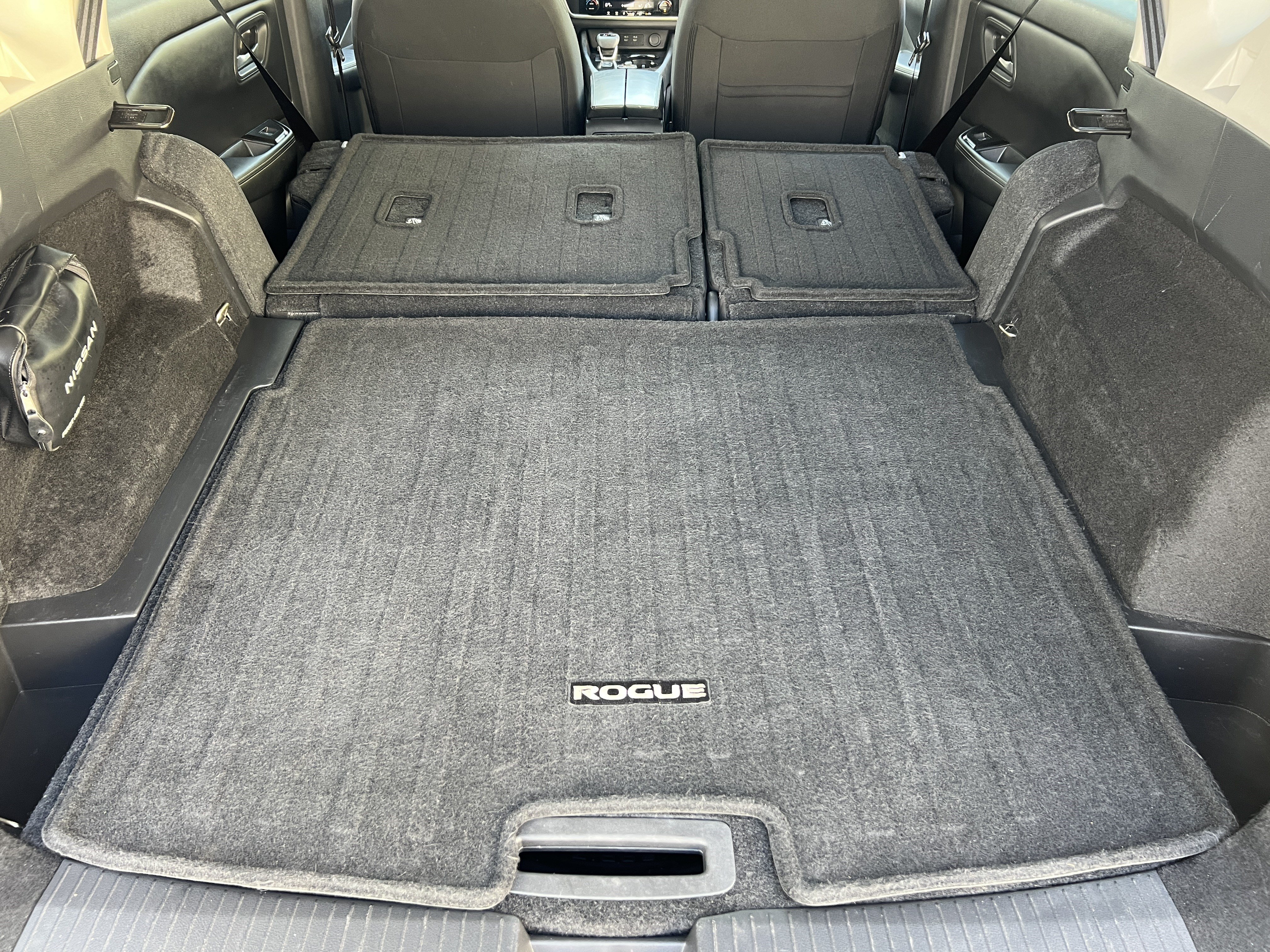 Used 2025 Nissan Rogue SV AWD/4WD image 18