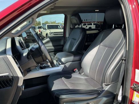 Used 2018 Ford F150 Lariat image 10