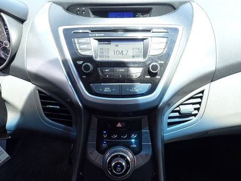 Used 2013 Hyundai Elantra Limited FWD image 15