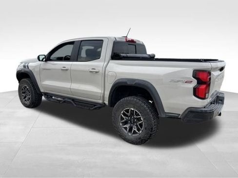 Certified 2026 Chevrolet Colorado ZR2 w/ Technology Package AWD/4WD image 3