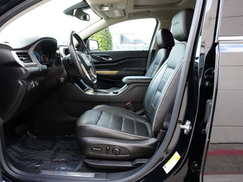 Used 2019 GMC Acadia Denali w/ Technology Package image 16