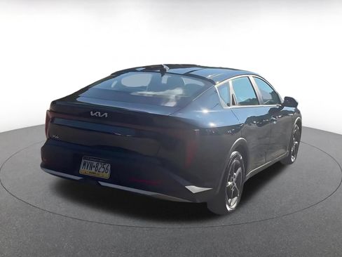 Used 2025 Kia K4 FWD image 15