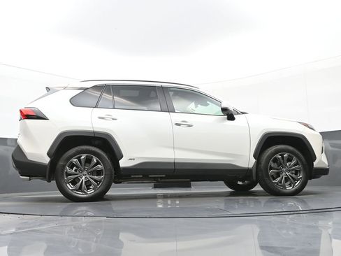 Used 2022 Toyota RAV4 Limited image 60