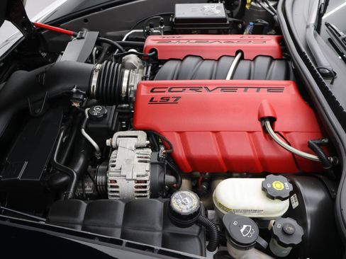 Used 2007 Chevrolet Corvette Z06 w/ Preferred Equipment Group RWD image 14