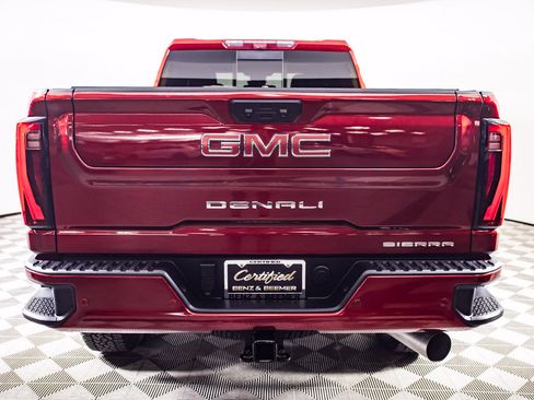 Used 2024 GMC Sierra 2500 Denali w/ Denali Reserve Package AWD/4WD image 10
