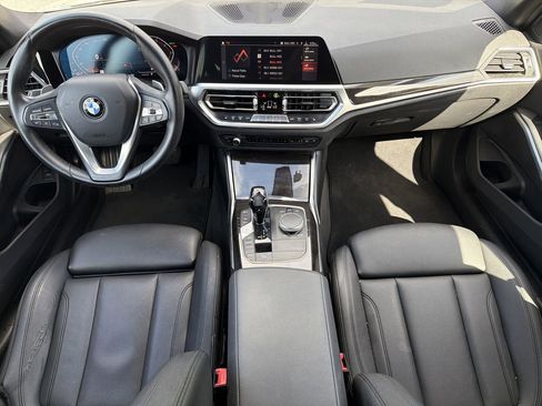 Used 2019 BMW 330i Sedan w/ Convenience Package RWD image 2