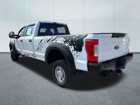 Used 2019 Ford F250 XL AWD/4WD image 2