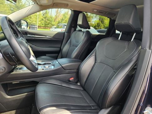 Used 2023 INFINITI QX60 Sensory w/ Cargo Package image 10