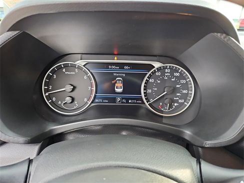 Used 2025 Nissan Sentra SV image 17