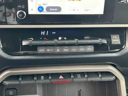 Used 2025 Toyota Tundra SR5 image 21