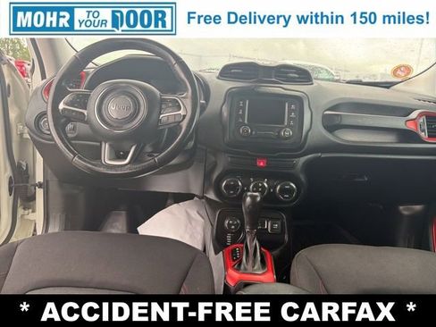 Used 2015 Jeep Renegade Trailhawk w/ Popular Equipment Group AWD/4WD image 33