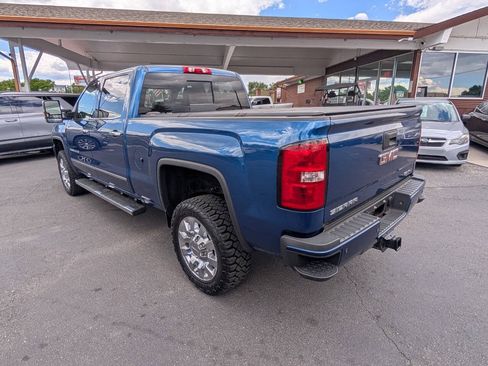 Used 2017 GMC Sierra 2500 Denali AWD/4WD image 5
