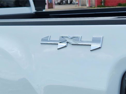 New 2026 GMC Sierra 2500 SLE w/ Remote Start Package image 19