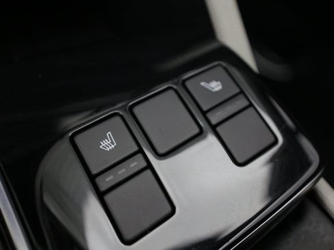 Used 2024 Kia Sportage EX FWD image 18