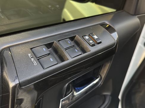 Certified 2021 Toyota 4Runner Nightshade image 31