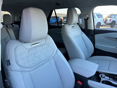 New 2026 Ford Explorer Platinum w/ LUX Leather Package image 19